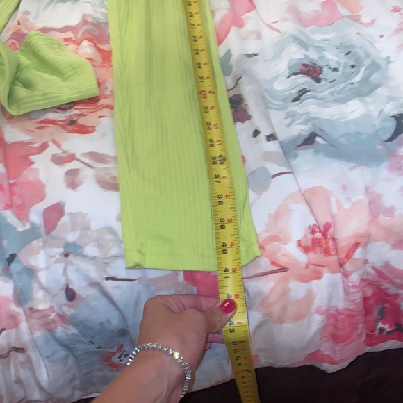 Lime green cotton blend jumpsuit - Picture 4 of 4